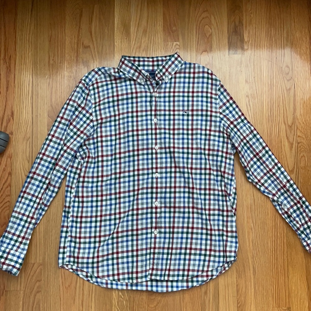 XL Vineyard Vines Button Down